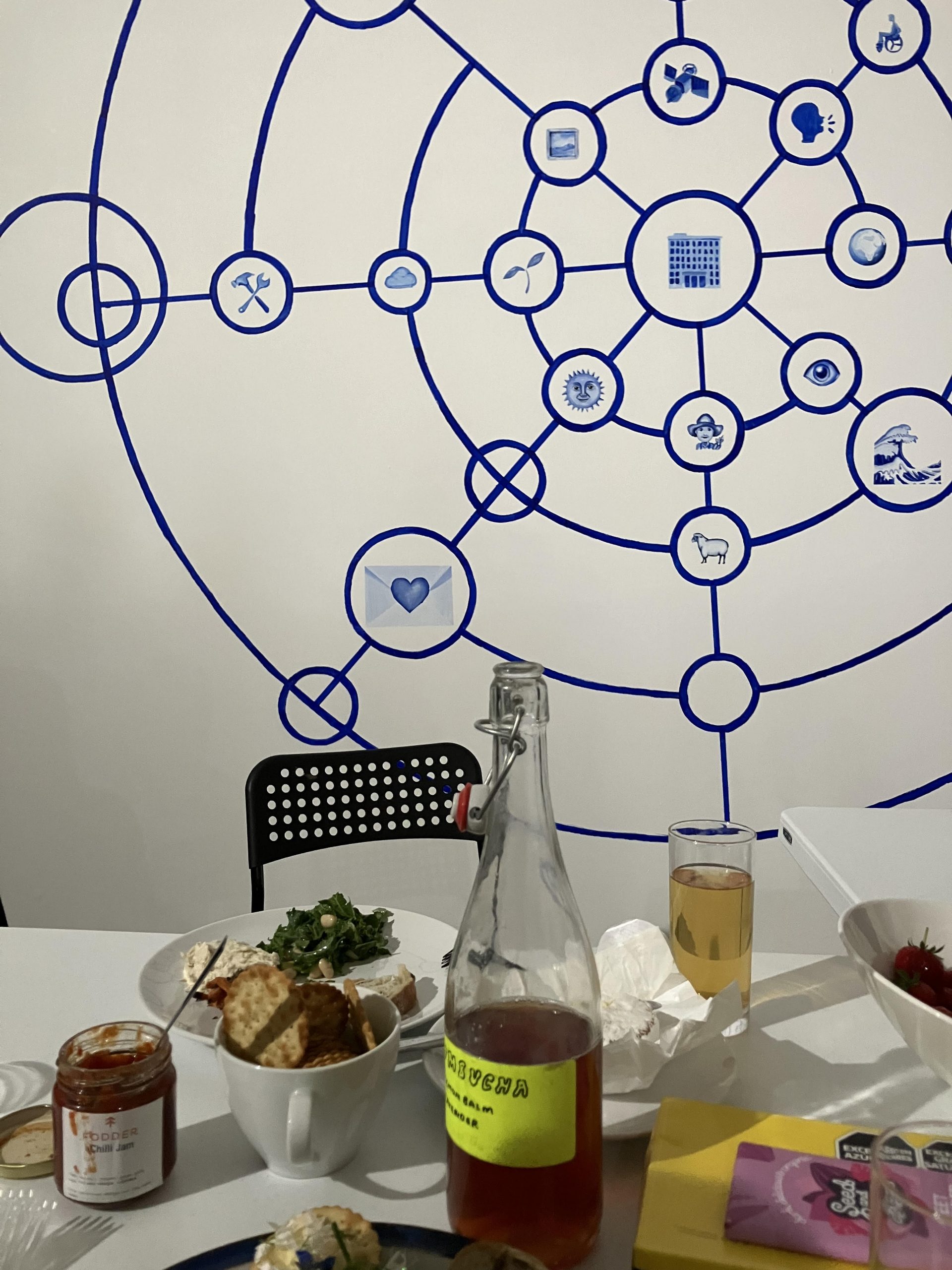 Potluck at Void Art Centre. Photo: Shakira
Nelis.