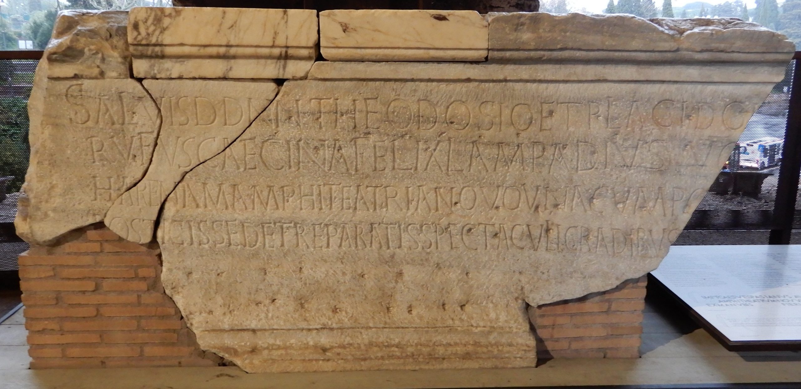 The ‘ghost inscription’ , photo by the author